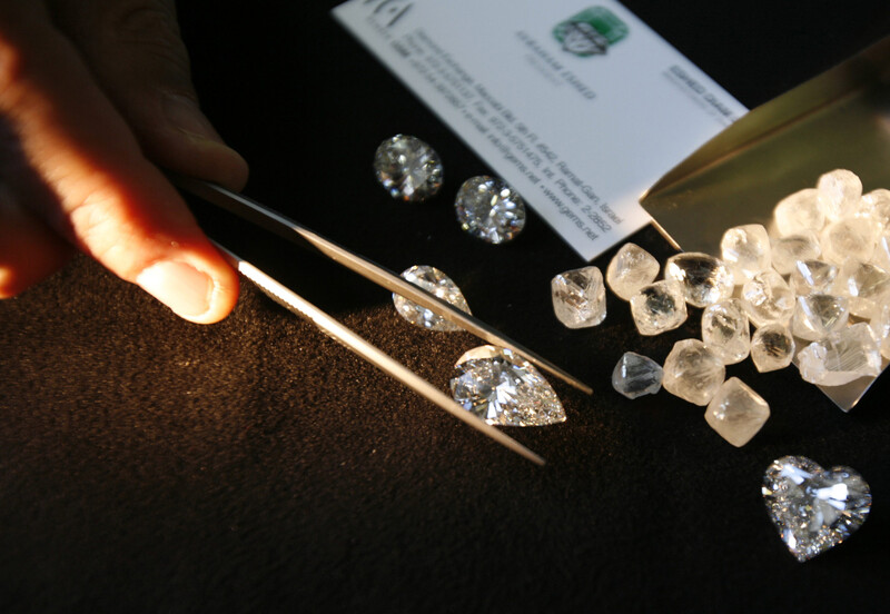 Blue nile hot sale blood diamonds