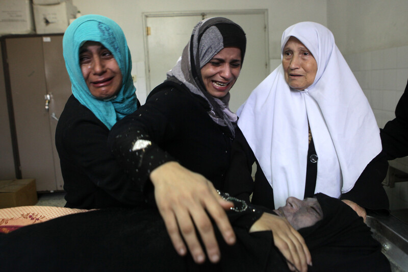 In photos: Gaza buries its children as Israeli attacks intensify | The ...