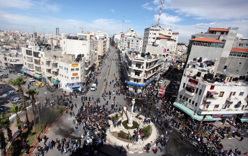 Waiting For Obama In Ramallah The Electronic Intifada   Iss 00 2 