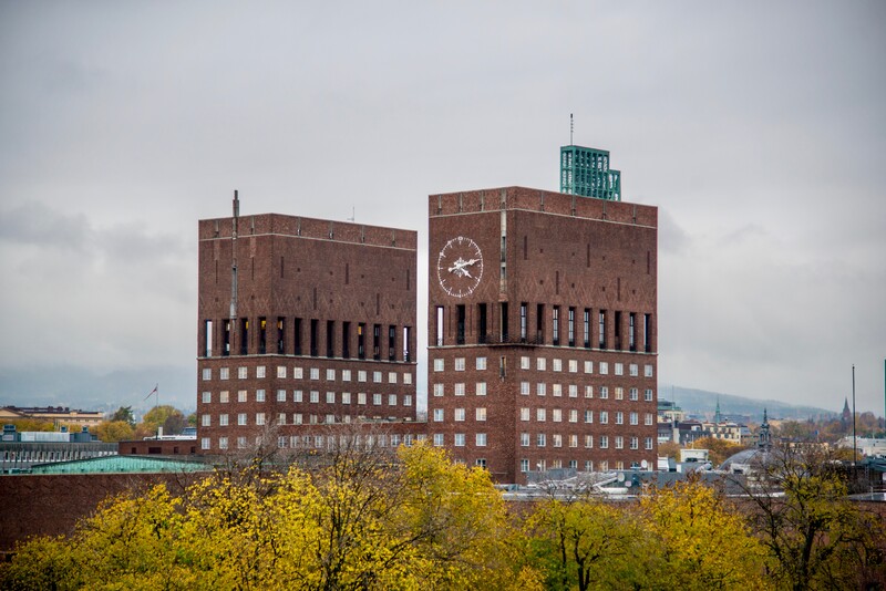 Red brick buildings tower over cityscape