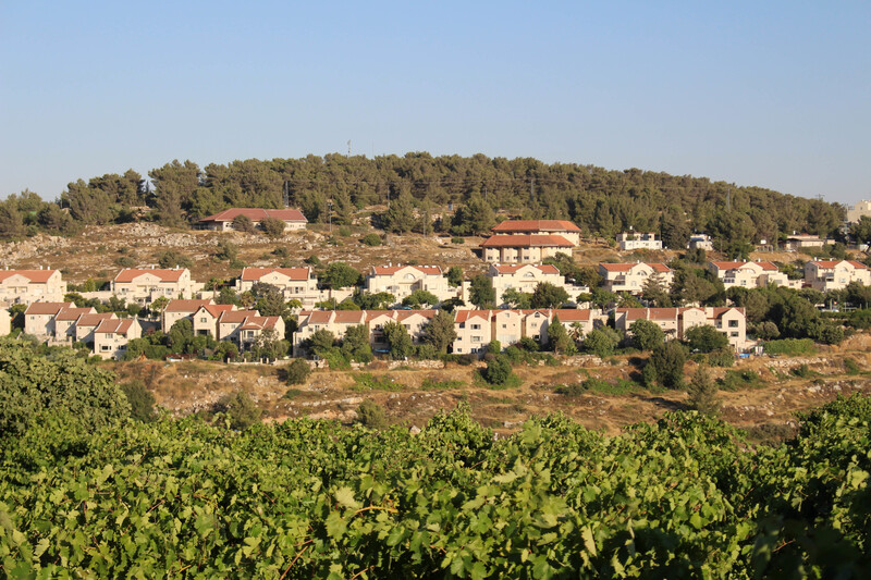 View of colonial houses block 