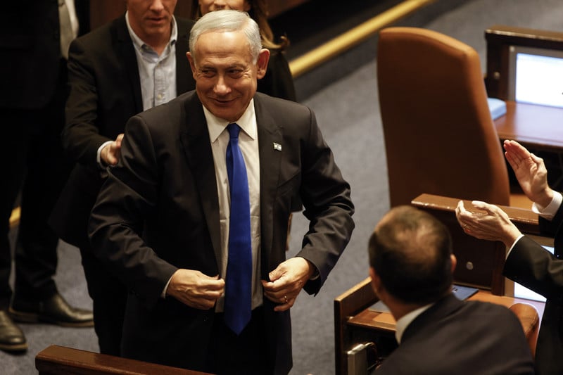 Benjamin Netanyahu smiles 