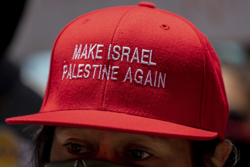 A baseball cap with the words: Make Israel Palestine Again