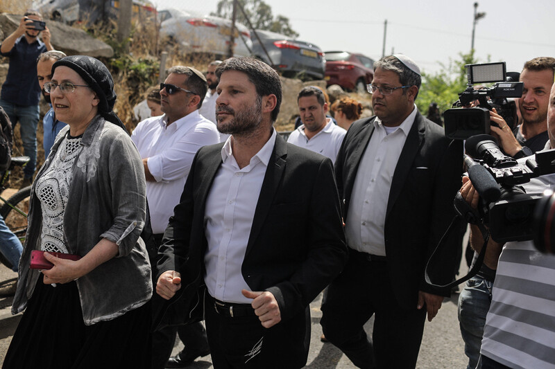 Bezalal Smotrich joins other people marching in Sheikh Jarrah