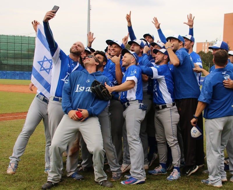Israeli national baseball team brings religious and non-religious