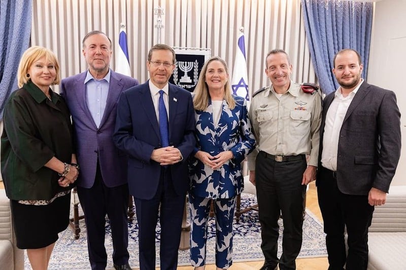 David Hager, Israeli President Isaac Herzog , Yossi Levi and three others pose for photograph