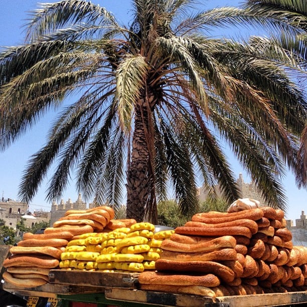Men beddo ka3ek? (La fotoor) - #Jerusalem bread #ramadan #palestine on Instagram