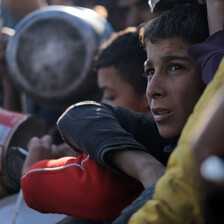 children wait with pots