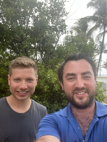 Yair Netanyahu and Josh Hammer pose for a selfie